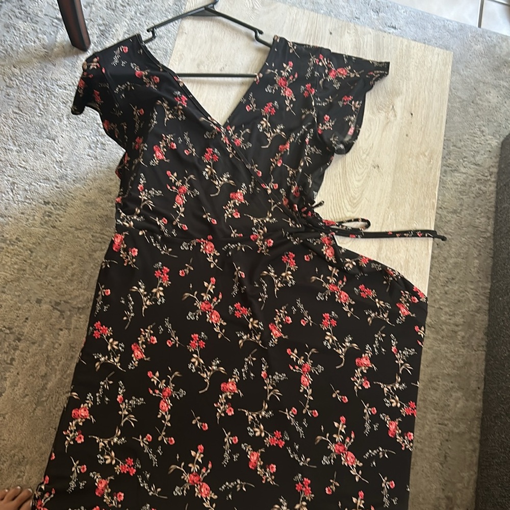 CUTE FLORAL SKATER DRESS WITH FRONT TIE
